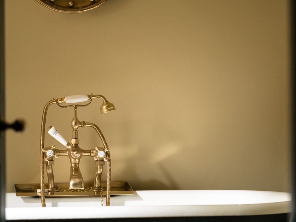 Rookery Club tap detail landscape