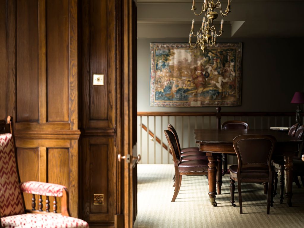 Rookery Landscape Drawing Room Boardroom Table